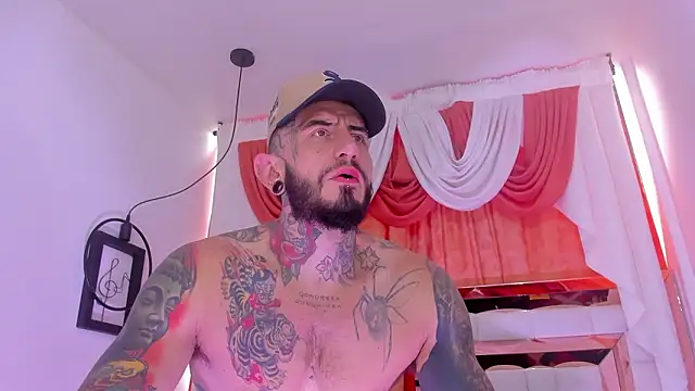 Snapshot of dilan_scootk_ chatting on 03.10.26 dilan scootk online show from 03.10.26