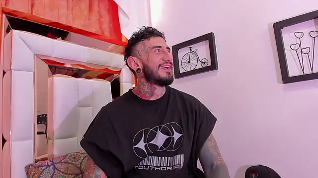 dilan scootk  online show from 05.14.26