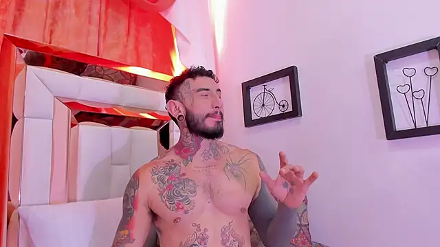 dilan scootk  online show from 05.20.26
