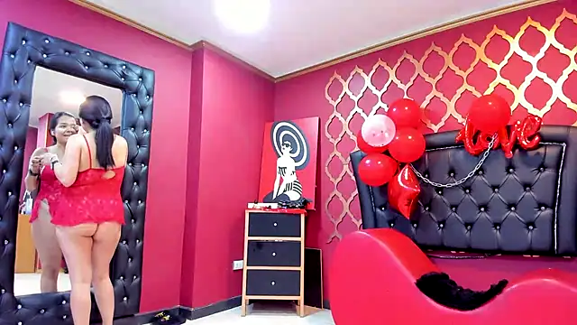 Snapshot of Mistressviictoria chatting on 01.28.25 Mistressviictoria online show from 01.28.25