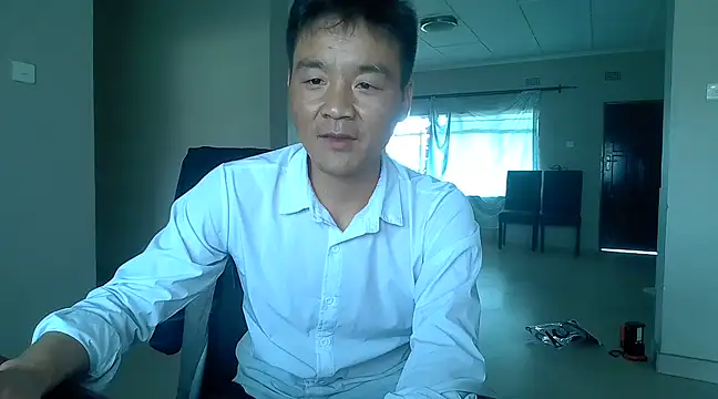 Snapshot of kisstoyousoon2024 chatting on 03.15.25 kisstoyousoon2024 online show from 03.15.25