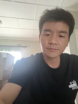 Snapshot of kisstoyousoon2024 chatting on 12.15.25 kisstoyousoon2024 online show from 12.15.25