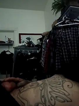 Snapshot of Slunghung79 chatting on 10.08.25 Slunghung79 online show from 10.08.25