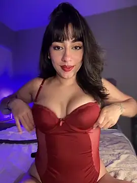 veronicaapink online show from 12.14.24