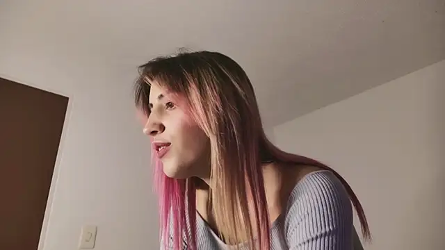 linnie  online show from 03.07.25