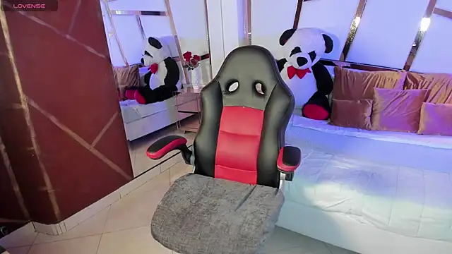 sofia samuels online show from 03.15.25