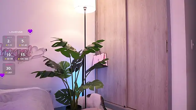 Snapshot of Angeeel_ chatting on 09.24.25 Angeeel online show from 09.24.25