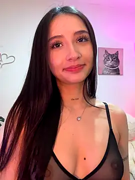 Snapshot of Angeeel_ chatting on 11.05.25 Angeeel online show from 11.05.25