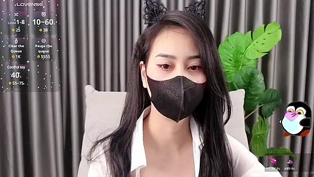 Snapshot of -----Sue----- chatting on 02.20.25 -----Sue----- online show from 02.20.25