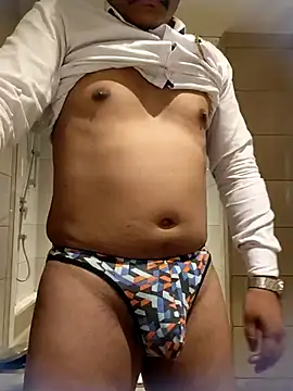 Snapshot of Divyansh_27 chatting on 08.04.26 Divyansh 27 online show from 08.04.26