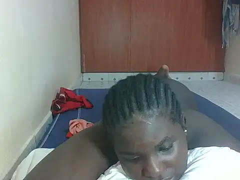 hotebbbyy online show from 05.06.26