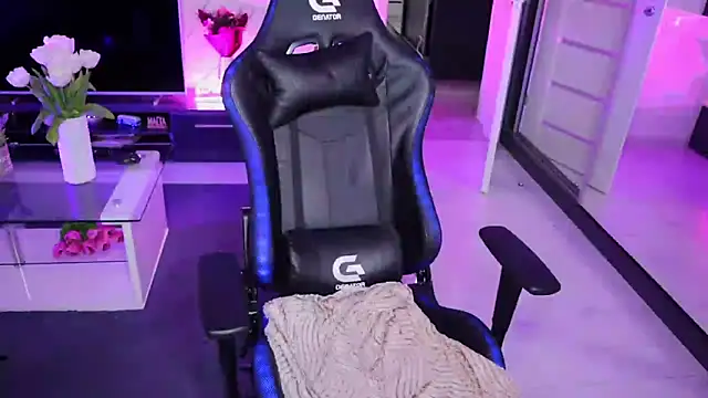 Beauty Anne online show from 03.13.25