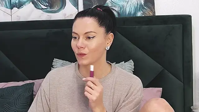 Snapshot of tanyagrey chatting on 01.29.25 tanyagrey online show from 01.29.25