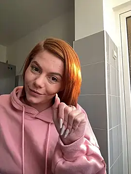 Snapshot of tanyagrey chatting on 02.13.25 tanyagrey online show from 02.13.25