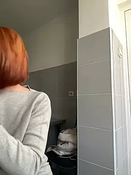 Snapshot of tanyagrey chatting on 02.19.25 tanyagrey online show from 02.19.25