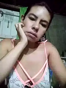 Snapshot of Alanagracia chatting on 02.20.25 Alanagracia online show from 02.20.25