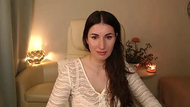 MaryMalory11 online show from 04.22.26