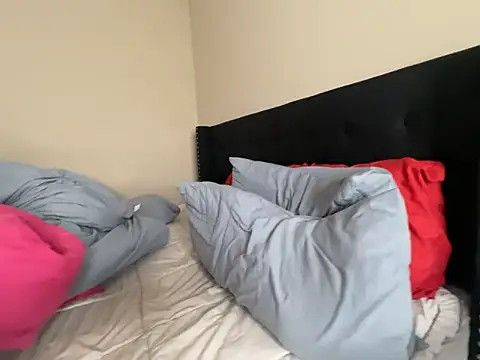 Snapshot of Badgirlbrittt chatting on 02.27.25 Badgirlbrittt online show from 02.27.25