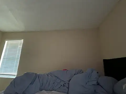 Snapshot of Badgirlbrittt chatting on 02.28.25 Badgirlbrittt online show from 02.28.25