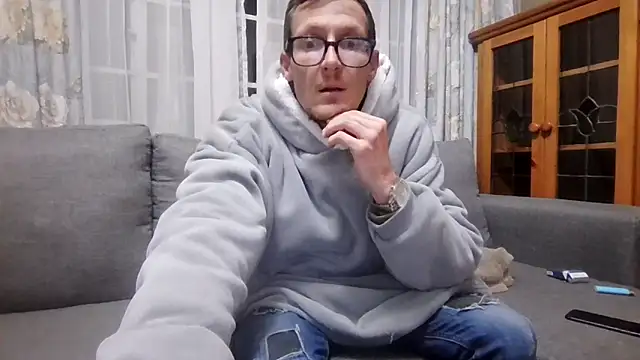 Snapshot of TheSouthernKing chatting on 06.04.26 TheSouthernKing online show from 06.04.26
