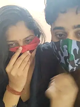 IND COUPLE1 online show from 12.08.24