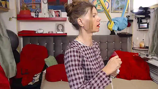 kellyterapy online show from 10.04.25