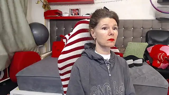 Snapshot of kellyterapy chatting on 02.04.26 kellyterapy online show from 02.04.26