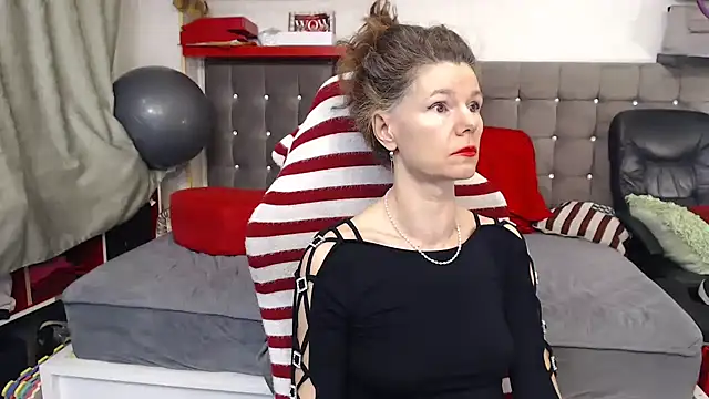 Snapshot of kellyterapy chatting on 02.12.26 kellyterapy online show from 02.12.26