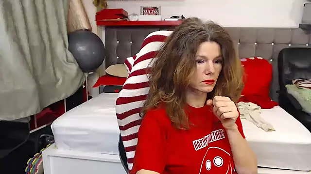 Snapshot of kellyterapy chatting on 02.15.26 kellyterapy online show from 02.15.26