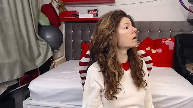 Snapshot of kellyterapy chatting on 02.25.26 kellyterapy online show from 02.25.26