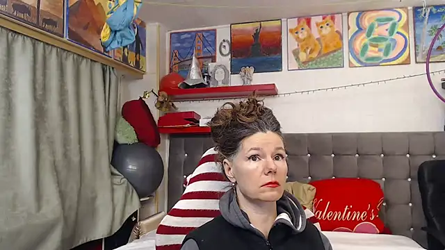 Snapshot of kellyterapy chatting on 02.26.26 kellyterapy online show from 02.26.26