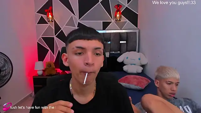 Snapshot of Juan_Nd_Steven chatting on 06.13.26 Juan Nd Steven online show from 06.13.26