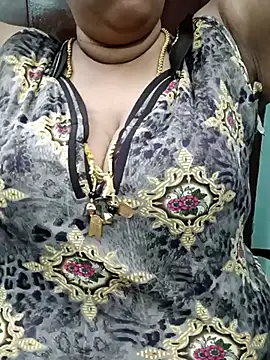 ashikaa r online show from 03.18.25