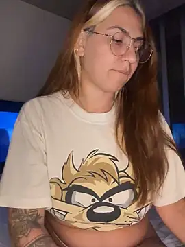 Snapshot of diosa202 chatting on 01.31.25 diosa202 online show from 01.31.25