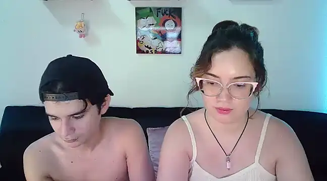 Snapshot of AndrewAnndCherry chatting on 01.18.25 AndrewAnndCherry online show from 01.18.25