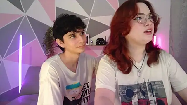 Snapshot of AndrewAnndCherry chatting on 12.16.25 AndrewAnndCherry online show from 12.16.25