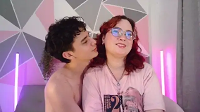 Snapshot of AndrewAnndCherry chatting on 01.08.26 AndrewAnndCherry online show from 01.08.26