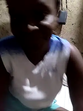 Snapshot of pretty_prickle chatting on 02.22.26 pretty prickle online show from 02.22.26