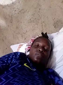 Snapshot of pretty_prickle chatting on 03.02.26 pretty prickle online show from 03.02.26