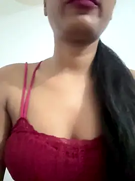 Snapshot of Hot_Goldengirl chatting on 09.19.25 Hot Goldengirl online show from 09.19.25