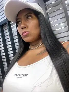 luisa16xxx online show from 02.28.25