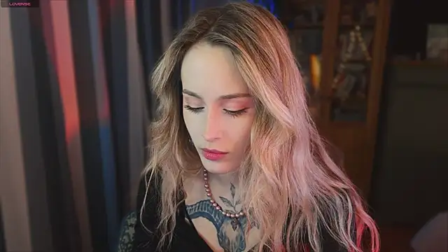 Snapshot of aviva_faith chatting on 03.18.26 aviva faith online show from 03.18.26