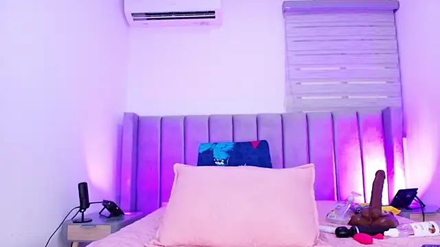 Brandhy v online show from 12.17.25