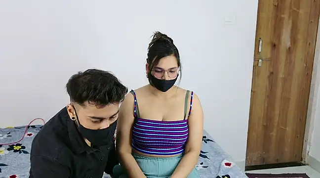 Snapshot of RupaliDixit chatting on 02.02.25 RupaliDixit online show from 02.02.25