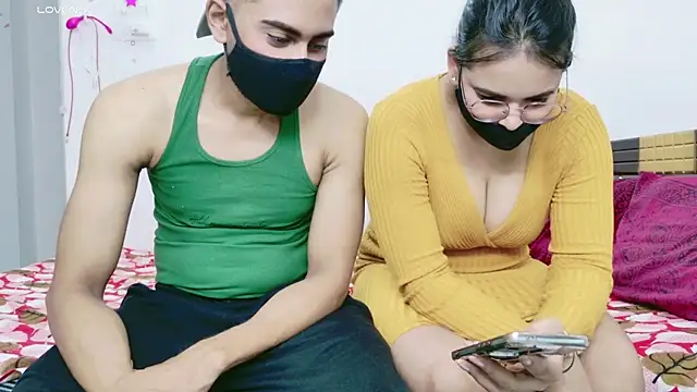 Snapshot of RupaliDixit chatting on 10.14.25 RupaliDixit online show from 10.14.25