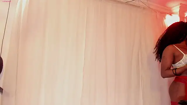 MiaKnox online show from 06.17.26