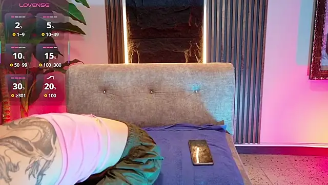 Snapshot of salomee_star_ chatting on 11.09.25 salomee star online show from 11.09.25