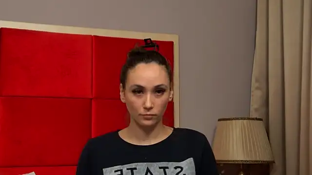 Snapshot of AliceMunro chatting on 03.16.25 AliceMunro online show from 03.16.25