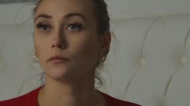 Snapshot of AliceMunro chatting on 10.01.25 AliceMunro online show from 10.01.25