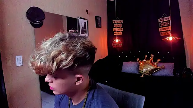 Snapshot of ANDRIUS_24 chatting on 03.16.26 ANDRIUS 24 online show from 03.16.26